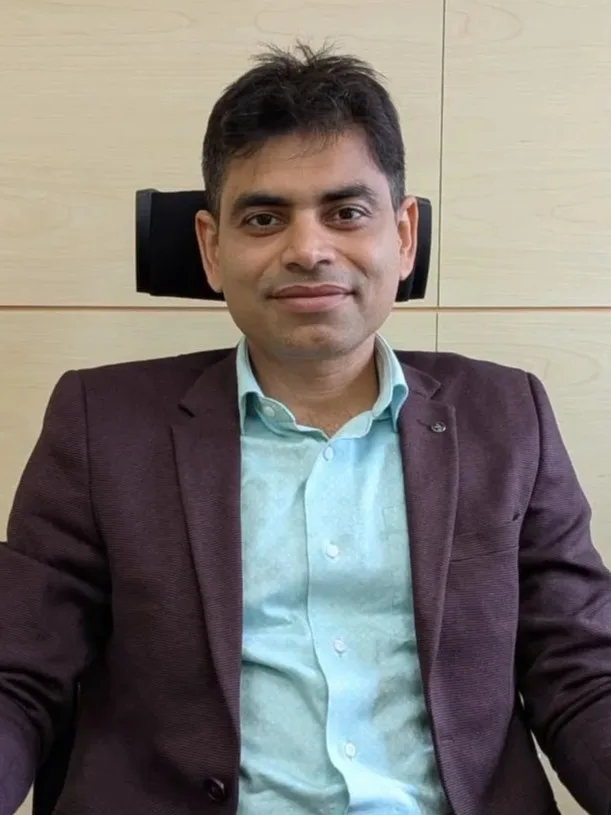 Mr Kumar Gaurav